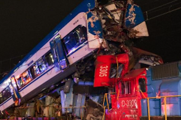 Tragedia en Chile: Choque de trenes deja dos muertos y nueve heridos en San Bernardo