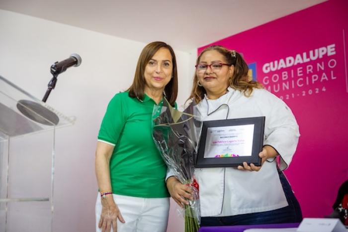 Graduación de cursos en Guadalupe: 33 ciudadanos se capacitan para emprender