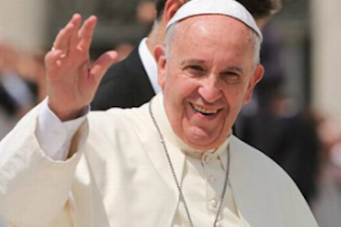El Papa Francisco celebra la liberación de s