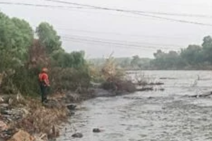 Hombre fue arrastrado por la corriente del Río Santa Catarina en Juárez