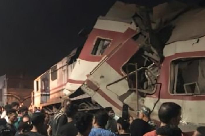 Colisión de trenes en Egipto deja dos muertos