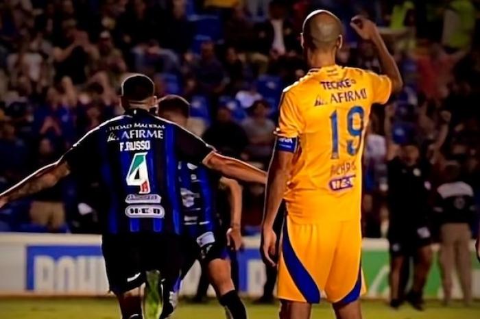 Campanazo en el Corregidora: Querétaro sorprende y le arrebata el invicto a Tigres  