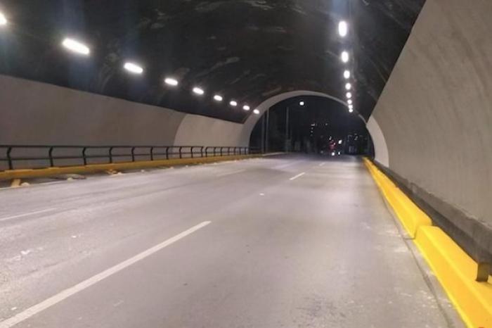 Esperan habilitar carriles del túnel de la Loma Larga a partir de la próxima semana