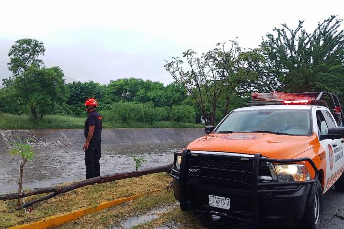 Funcionan labores preventivas en  arroyo Las Tinajas