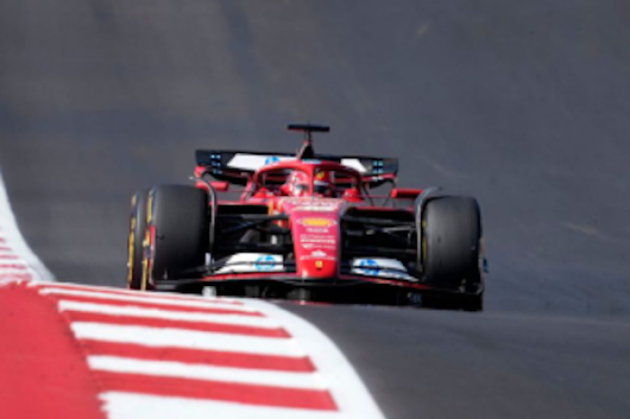 Charles Leclerc logra una victoria contundent