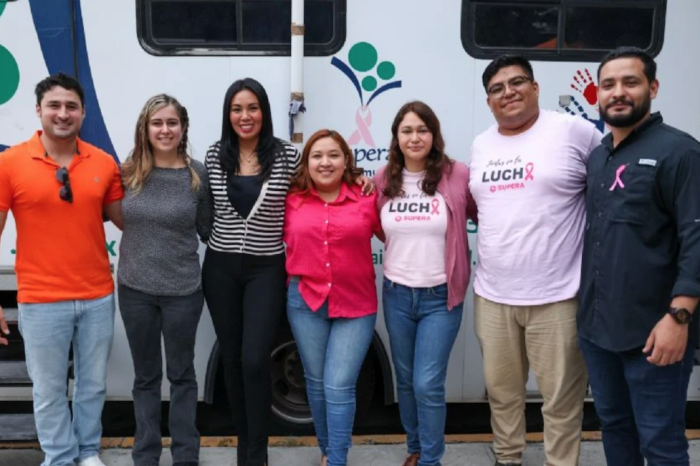 Regidores de MC de San Nicolás ofrecieron 100 ecografías mamarias gratuitas