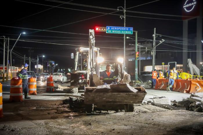 Bachean 600 metros cuadrados en Constituyentes y Prolongación Madero