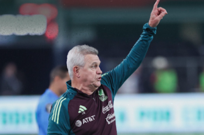 Javier Aguirre convoca a seis jugadores de Cr