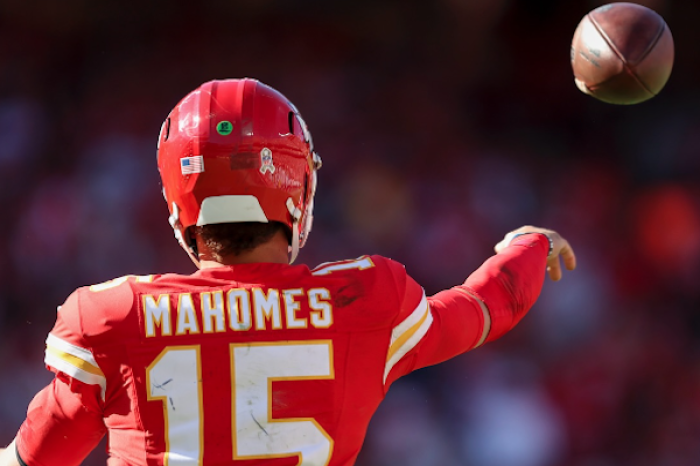 Patrick Mahomes establece récord con los Kansas City Chiefs 