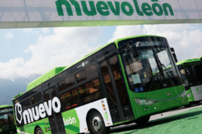 Aumento sorprende a usuarios del transporte p