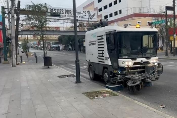 Limpian y bachean esta navidad la zona Centro