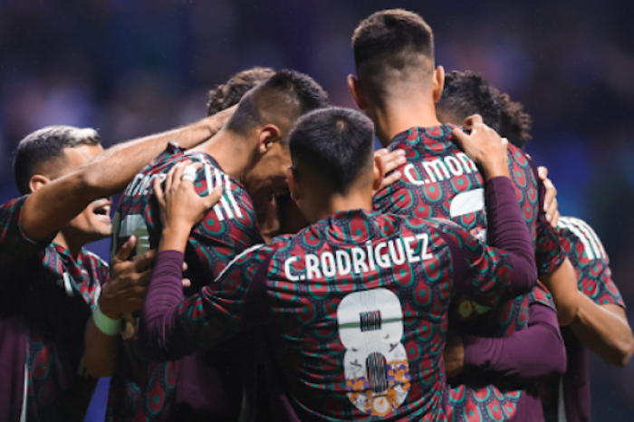 La Selección Mexicana inicia su gira por Sud