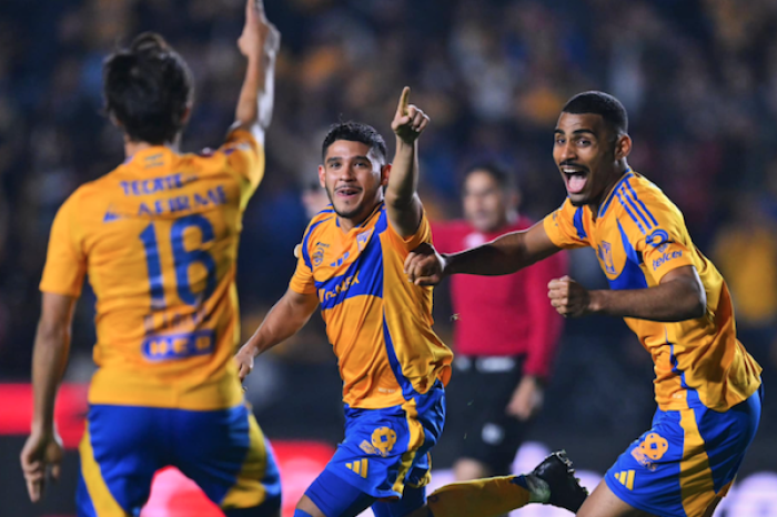  Tigres logran su primera victoria en casa 