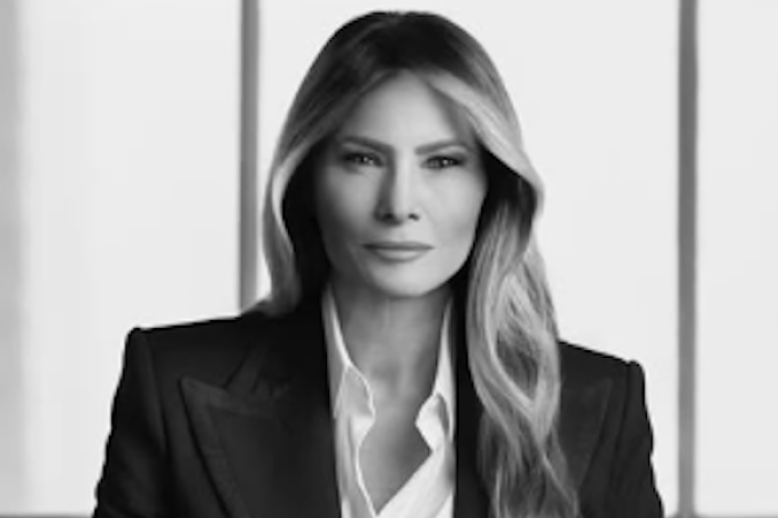 La Casa Blanca revela el nuevo retrato oficial de Melania Trump