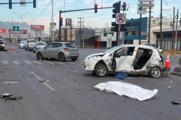 Choque entre dos vehículos deja un muerto y 4 lesionados; en San Nicolás