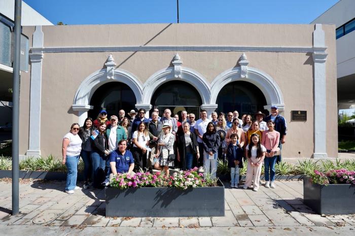 Visitan ciudadanos sitios históricos de San 