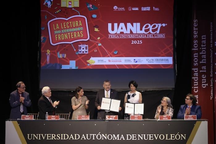 Celebra UANLeer 2025 el diálogo y la palabra